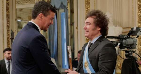 La Nación / Resaltan mensaje de Peña a Milei de “buscar el consenso político”