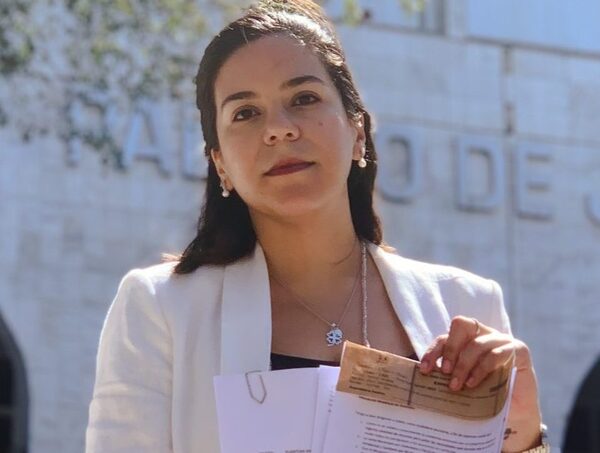Johana Ortega: “Hoy vienen por Kattya, mañana por el resto, pasado mañana, por ellos mismos” · Radio Monumental 1080 AM