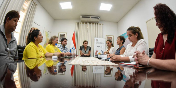 TRABAJAN EN COMPRA DE INSUMOS DE LA MEJOR CALIDAD PARA PACIENTES CON ESPINA BÍFIDA - Itapúa Noticias