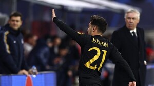 La magia de Brahim y la firmeza de Lunin rescatan al Real Madrid