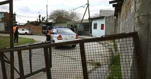 Diario HOY | VIDEO| Roban la cámara a equipo de periodistas que cubría las inundaciones en Argentina