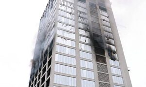 Confirman que el edificio incendiado no está habilitado para depósitos y oficinas – Diario TNPRESS