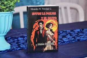 Realizan lanzamiento del libro “Entre la Palma y el Olivo” en Hernandarias | DIARIO PRIMERA PLANA