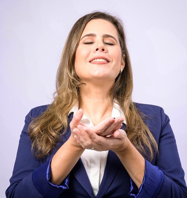 Falta de quórum frustra plan cartista de remover a Kattya González | 1000 Noticias