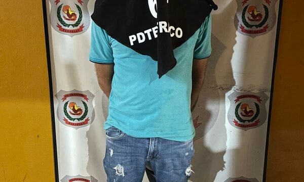 Detienen a hombre por violencia familiar