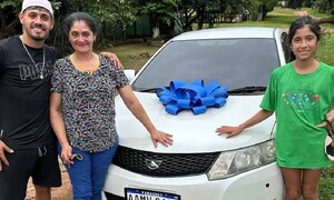 Regaló a su mamá un auto por el Día de los Enamorados – Prensa 5