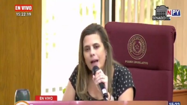 Cartismo expulsó a Kattya González del Senado - Noticias Paraguay