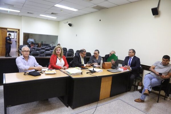 Nueva suspensión del juicio a Walter Bower por presunta tortura