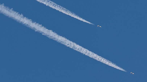Israel bombardea extensamente Líbano en respuesta a ataques con un muerto y ocho heridos