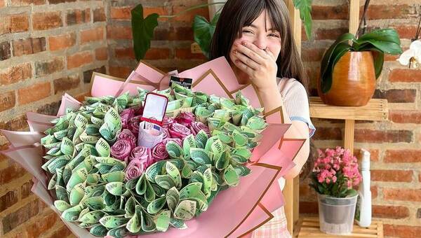 Onichan presumió de su regalo: "No viene de ningún sugar ni de un 'anónimo'"