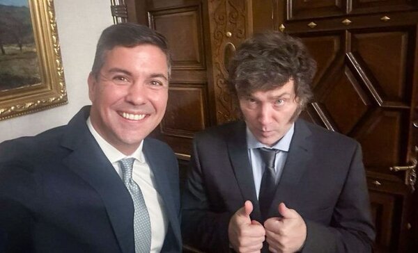Santiago Peña y Javier Milei hablaron sobre integración, Mercosur y Yacyreta - La Tribuna