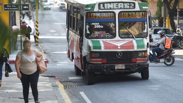 Municipalidad de Asunción promete renovar 100% de buses en agosto
