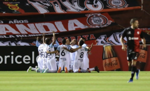 Versus / El boliviano Aurora avanza a la segunda fase de Libertadores