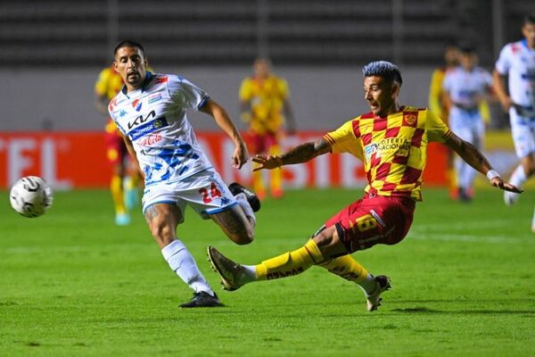 Nacional recibe al Aucas con la obligación de ganar y avanzar