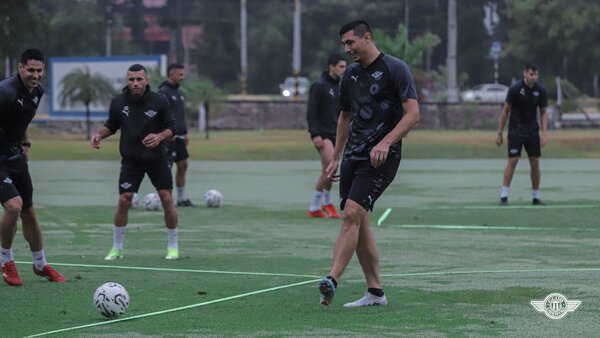 El líder trabaja pensando en volver a la senda del triunfo