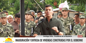 Presidente entregó viviendas a familias afectadas por tornado en Santaní - .::Agencia IP::.