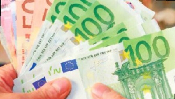 Aumentó el envío de euros desde ESPAÑA