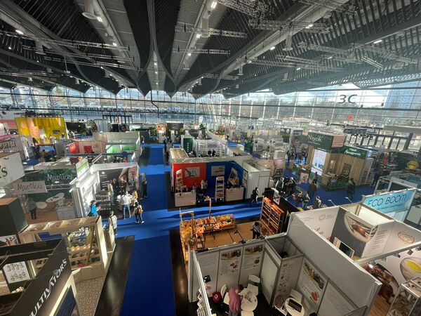 Empresas paraguayas buscan exponer calidad de producción y captar nuevos mercados mediante Feria Biofach 2024 - MarketData