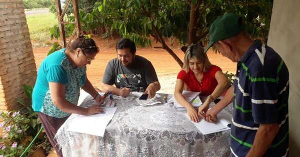 Diario HOY | Indert impulsa firma de más de 100 nuevos títulos en Alto Paraná