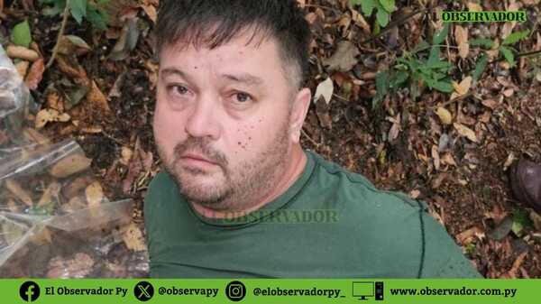 Detienen presunto cabecilla de megarrobo a cambistas mientras reposaba en una hamaca