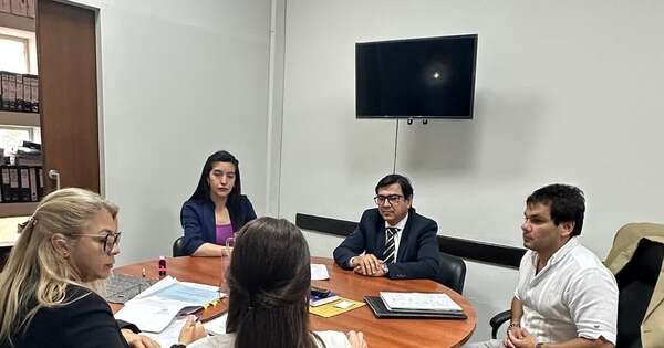 Diario HOY | Fiscal allana IPS para indagar sobre fideicomisos de la era Bataglia