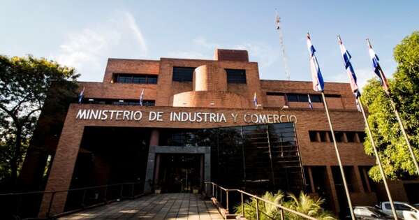 La Nación / Baja presión impositiva es el “termómetro fino” que equilibra competitividad, dice el MIC