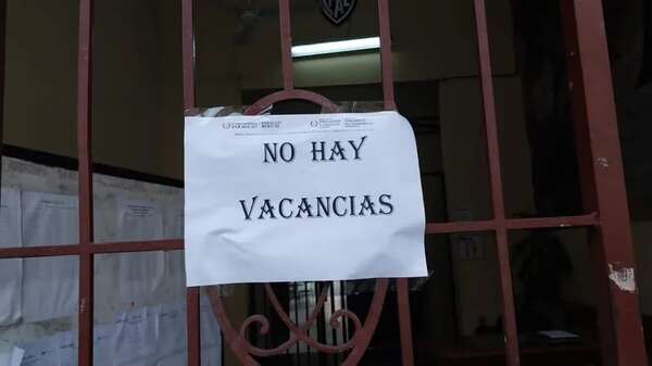 Asunción Escalada: a 8 días del inicio de clases, padres no saben si podrán inscribir a sus hijos - Nacionales - ABC Color