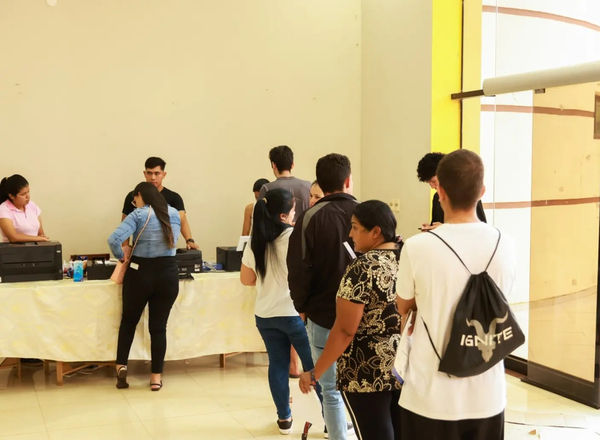 Escuela municipal habilita más de 50 especialidades - La Clave