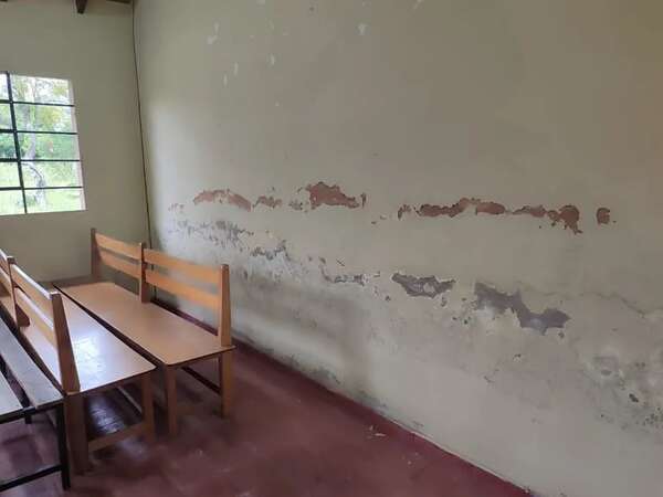 Ypacaraí: local de escuela Héroes de la Patria requiere refacción y mobiliario nuevo - Nacionales - ABC Color