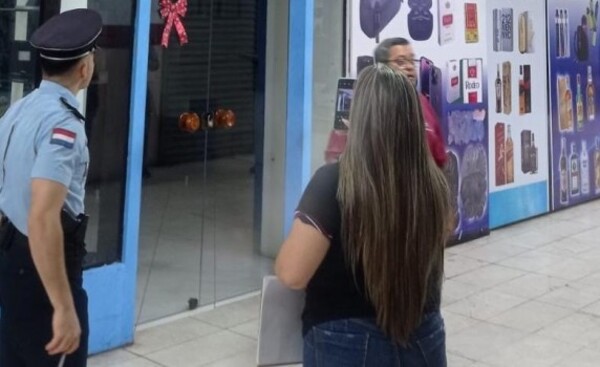 Brasileño denuncia que le estafaron 15.000 reales en el centro
