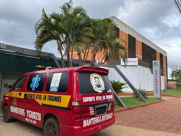 Incendio en edificio de Ciudad del Este: reportan un voluntario herido - ABC en el Este - ABC Color