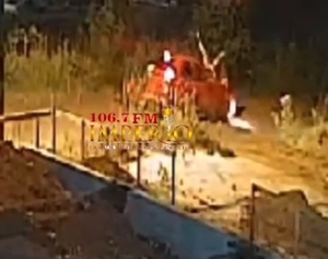 Buscan a automovilista que dejó con fractura a una motociclista tras atropellarla - Radio Imperio 106.7 FM