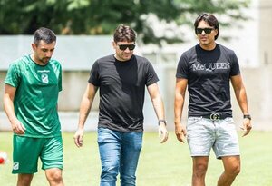 Marcelo Martins reveló que tiene propuestas del fútbol uruguayo