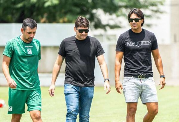 Marcelo Martins reveló que tiene propuestas del fútbol uruguayo