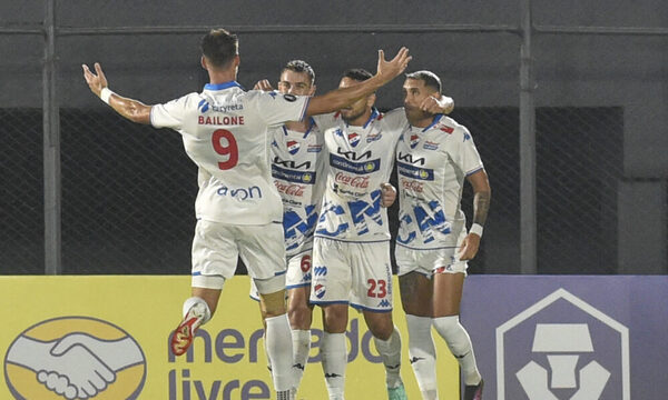 Nacional dio vuelta la historia y clasificó a la Fase 2 de la Copa Libertadores