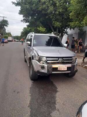 Video: recuperan camioneta robada tras accidente de tránsito en el que un motociclista inocente quedó herido - Policiales - ABC Color