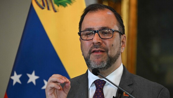 Venezuela suspende agencia de ONU y expulsa a sus funcionarios
