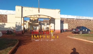 Reclusos de la cárcel regional realizan amotinamiento - Radio Imperio 106.7 FM