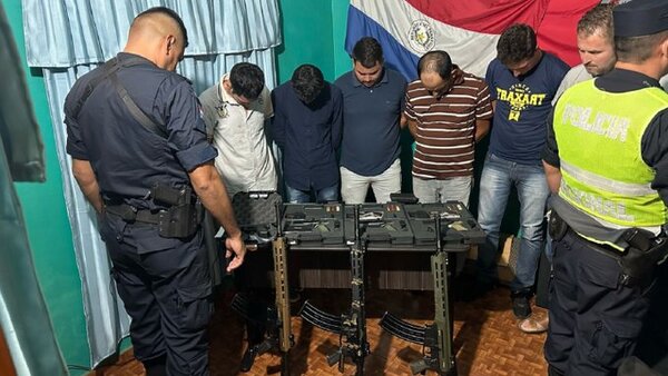 Detienen en Yguazú a seis hombres que transportaban armas de grueso calibre
