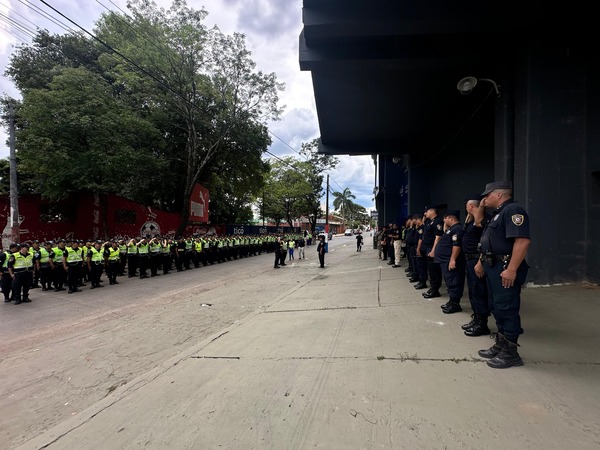 Superclásico: Policía desplegará a unos 3.000 uniformados - trece