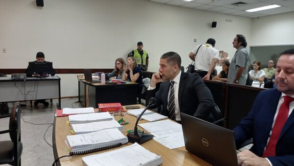 Ministerio Público pide 15 años de cárcel para ex comisario stronista por torturas