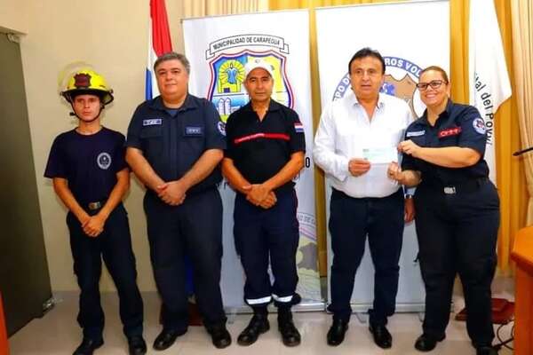 Cuestionan a intendente porque no transfiere fondos presupuestados para bomberos de Carapeguá - Nacionales - ABC Color