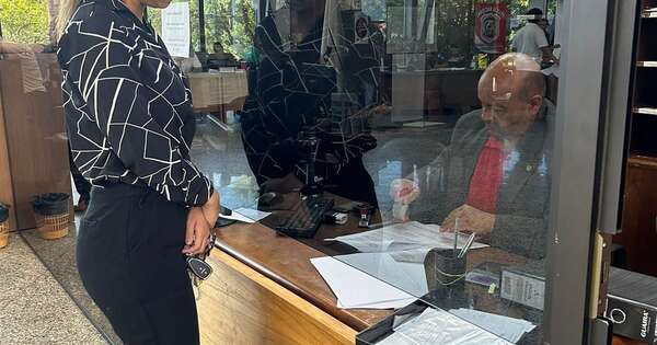 La Nación / Soledad Blanco renunció como asesora de la exsenadora Kattya González