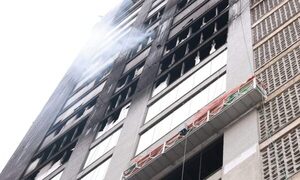 Clausuran edificio en construcción Flytec