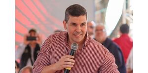 Santiago Pe帽a dice sobre destituci贸n de Kattya Gonz谩lez que el Congreso "es otro poder del Estado" - Revista PLUS