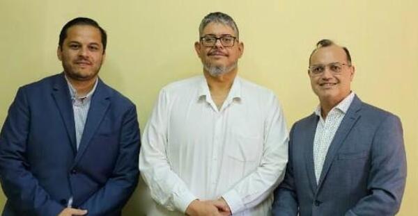 Acuerdan elevar estándares de atención médica en neurocirugía con la formación continua y actualizada de especialistas