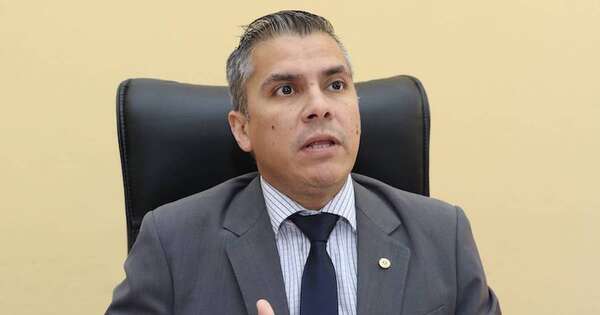 La Nación / No se tratará reelección en convención de la ANR, afirma Eduardo González