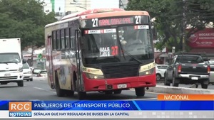 Pasajeros del transporte público señalan que hay regulada de buses en la capital