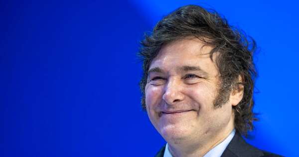 La Nación / Gobierno argentino descarta aumento de salario mínimo y augura rebote económico