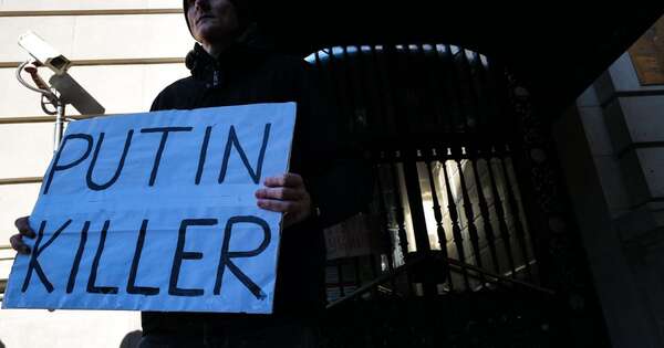 La Nación / Biden acusa a Putin por la muerte de Alexéi Navalni, principal opositor ruso